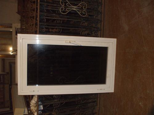 VENTANA 1UD